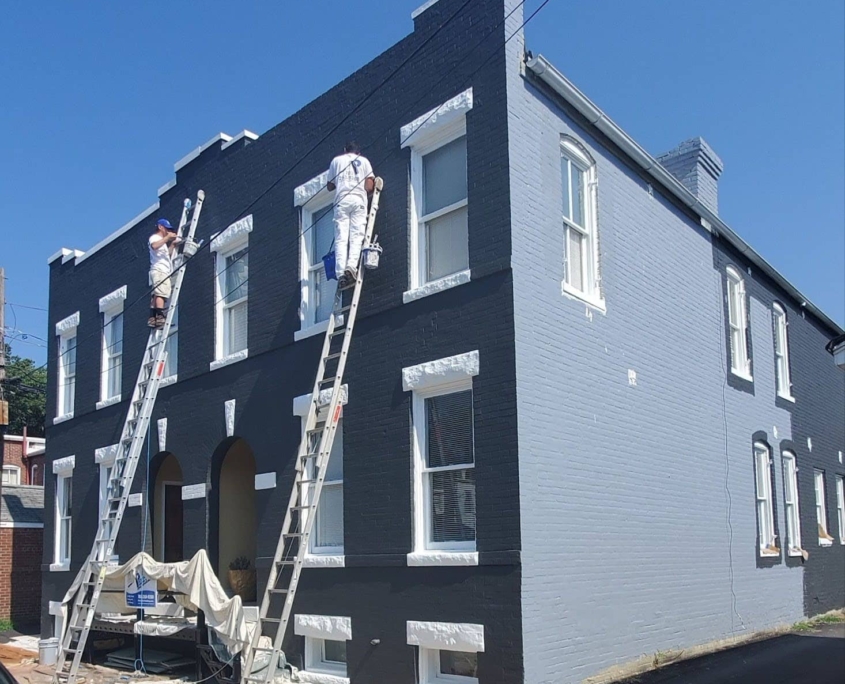 Painting a Commercial Building